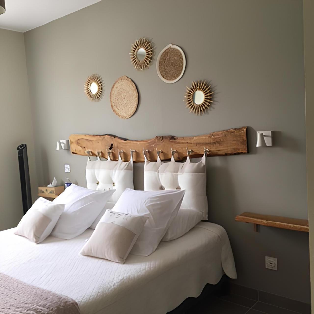 La Sarlamandre, Chambres Et Table D'Hotes Marcillac-Saint-Quentin Екстер'єр фото