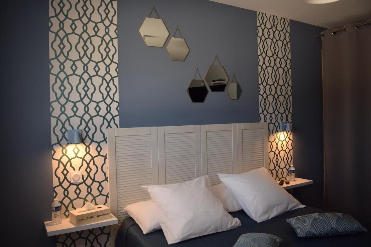 La Sarlamandre, Chambres Et Table D'Hotes Marcillac-Saint-Quentin Екстер'єр фото