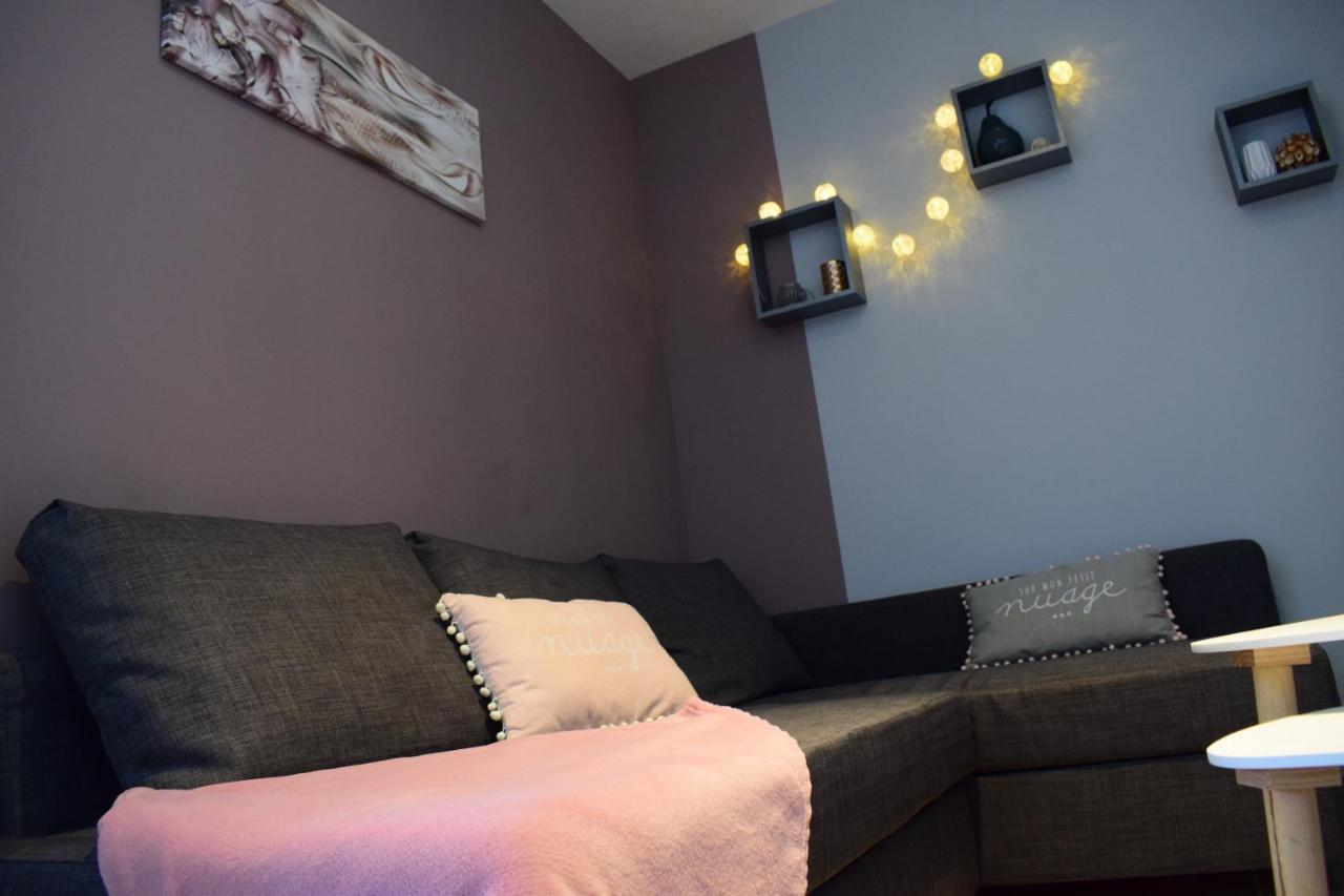 La Sarlamandre, Chambres Et Table D'Hotes Marcillac-Saint-Quentin Екстер'єр фото
